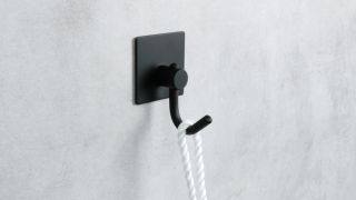 Крючок одинарный - 2 штуки, черный Fixsen Equipment (FX-560B)