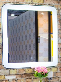 Зеркало с подсветкой Art&Max Latina 80см AM-Lat-800-800-DS-F