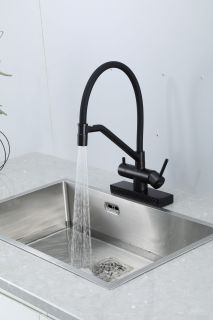 Смеситель для кухни Gappo G4098-6 с водопадом и гибким изливом чёрный