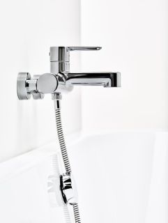 Смеситель для ванны Ravak Espirit  X070197 ES 021.00CR.O1 ХРОМ