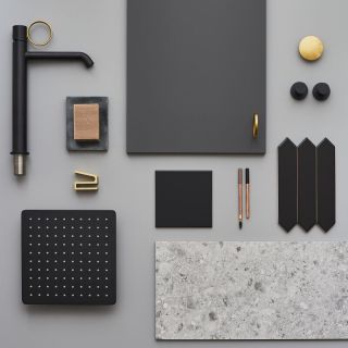 Смеситель для раковины Jacob Delafon Vivienne Signature E38683-LB3-BL чёрный матовый/латунь