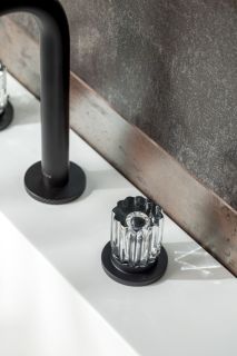 Встраиваемый смеситель для раковины Boheme Elegante 152-B-EL чёрный